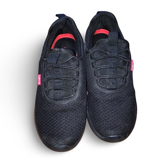 EUC Levi's Sunset Fly Women's Black Slip On Tennis Shoes - Picture 4 of 11